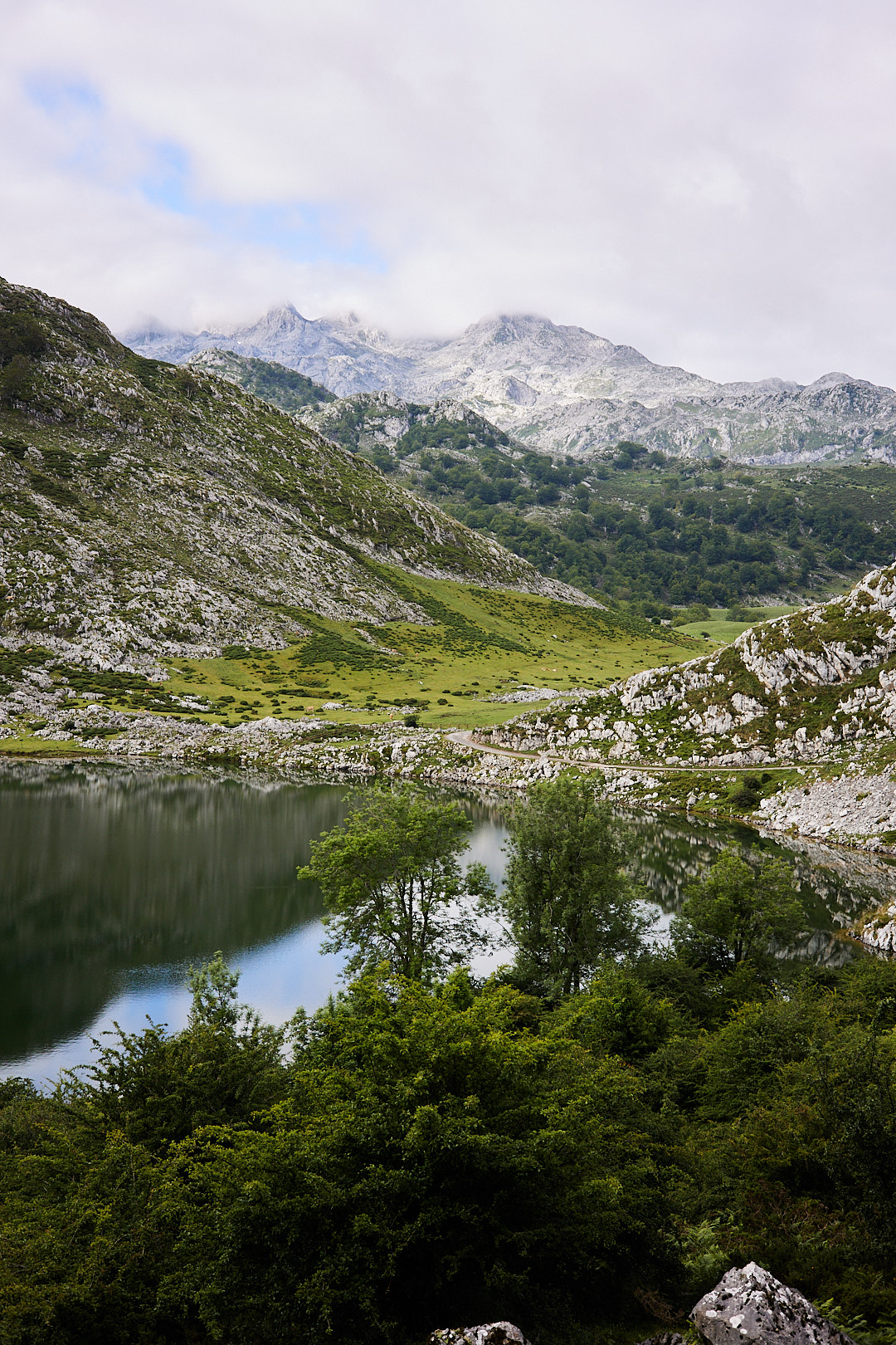 Visitar los Lagos de Covadonga con Taxitur